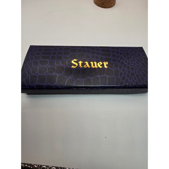 Stauer Gold Tone Watch 50476 main image 4